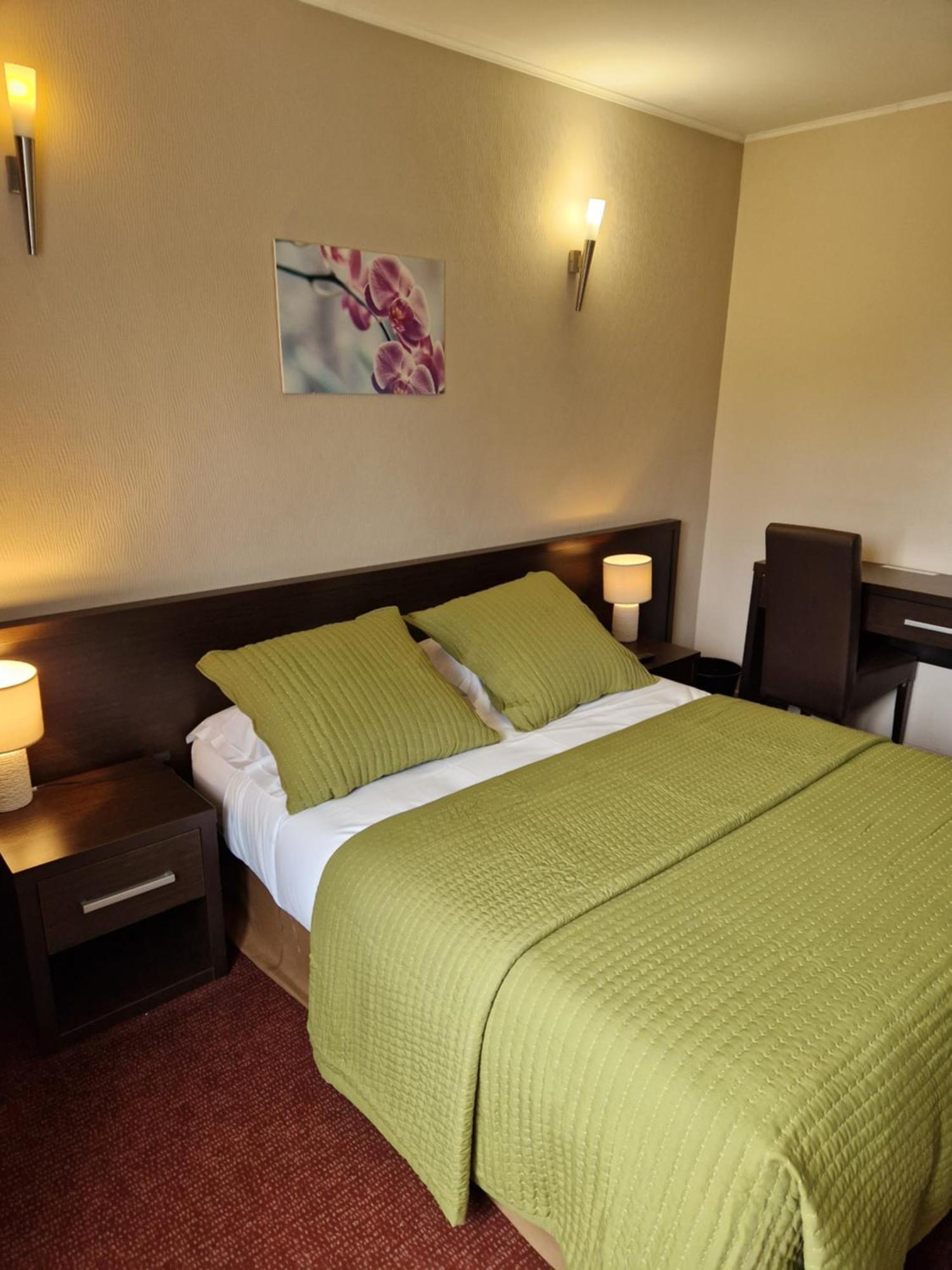 Hotel Bal Tournehem Ngoại thất bức ảnh