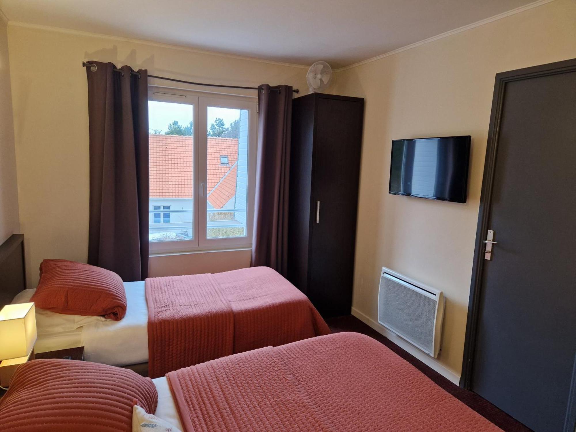 Hotel Bal Tournehem Ngoại thất bức ảnh